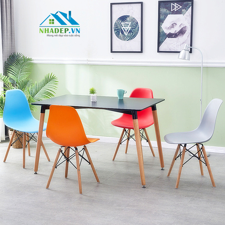 Bộ bàn & 4 ghế Eames DSW ND480
