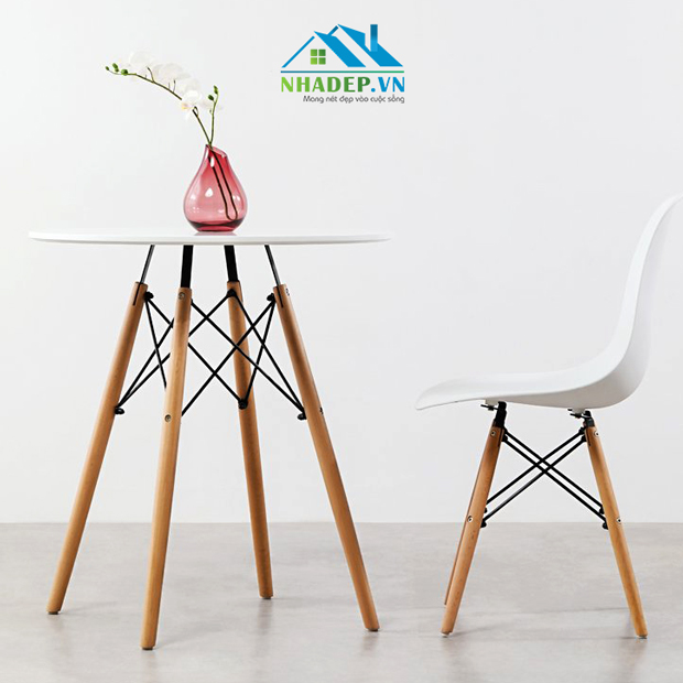 Bàn chân gỗ tròn Eames Style Table ND700